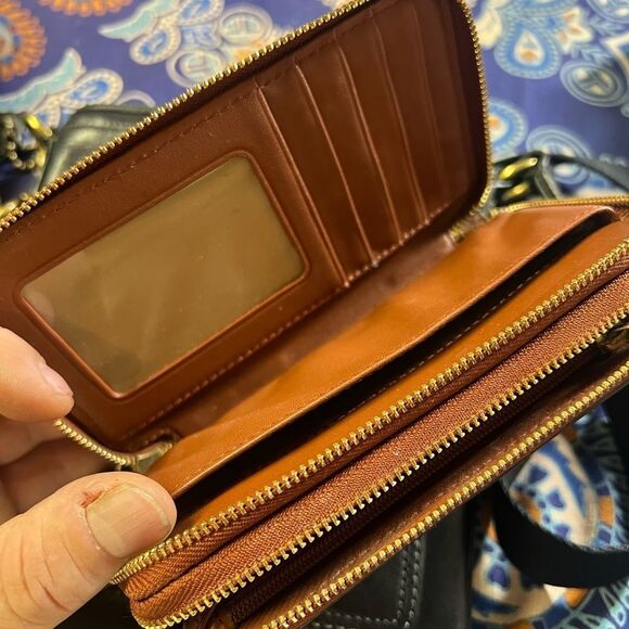 Vintage Coach Large Brown Leather Accordion Zip Wristlet Wallet - Picture 4 of 5